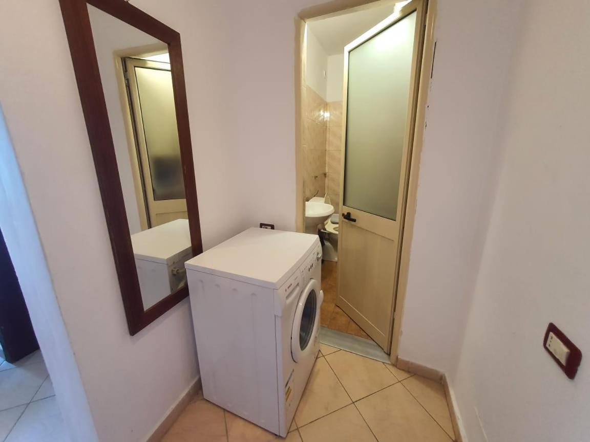 דירות Vlorë Eva Apartament חדר תמונה